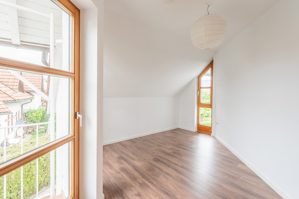 OG - Büro mit Balkon OG - Büro mit Balkon