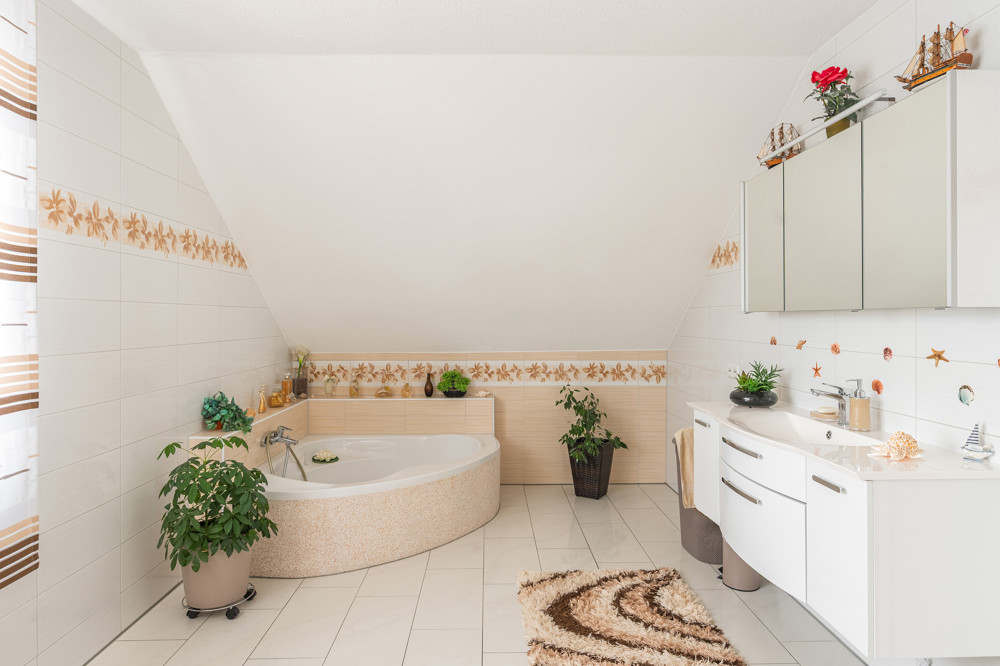 DG - Bad (1) DG - Bad (1)