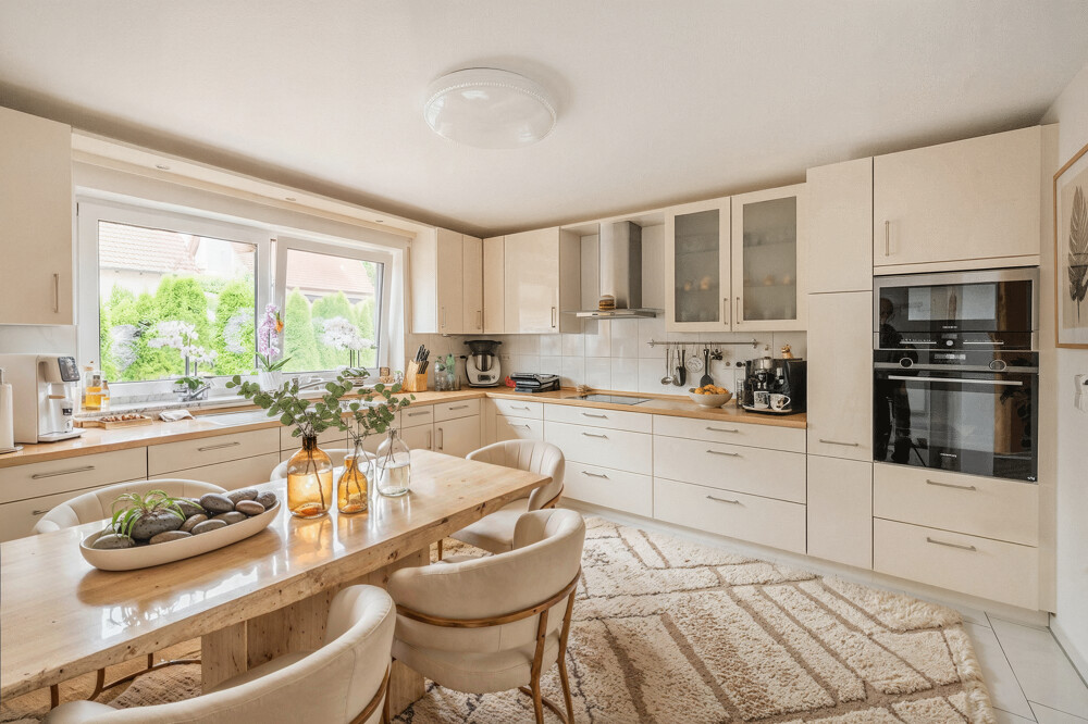 EG - Küche (möbilierungsvorschlag) EG - Küche (möbilierungsvorschlag)