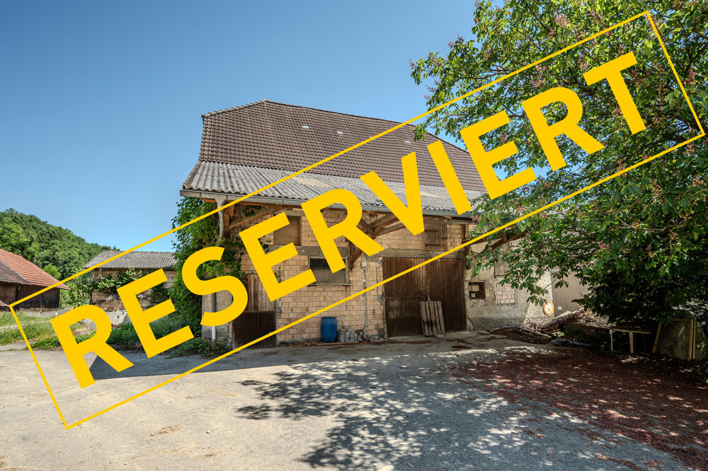 Titelbild (Stallgebäude) reserviert