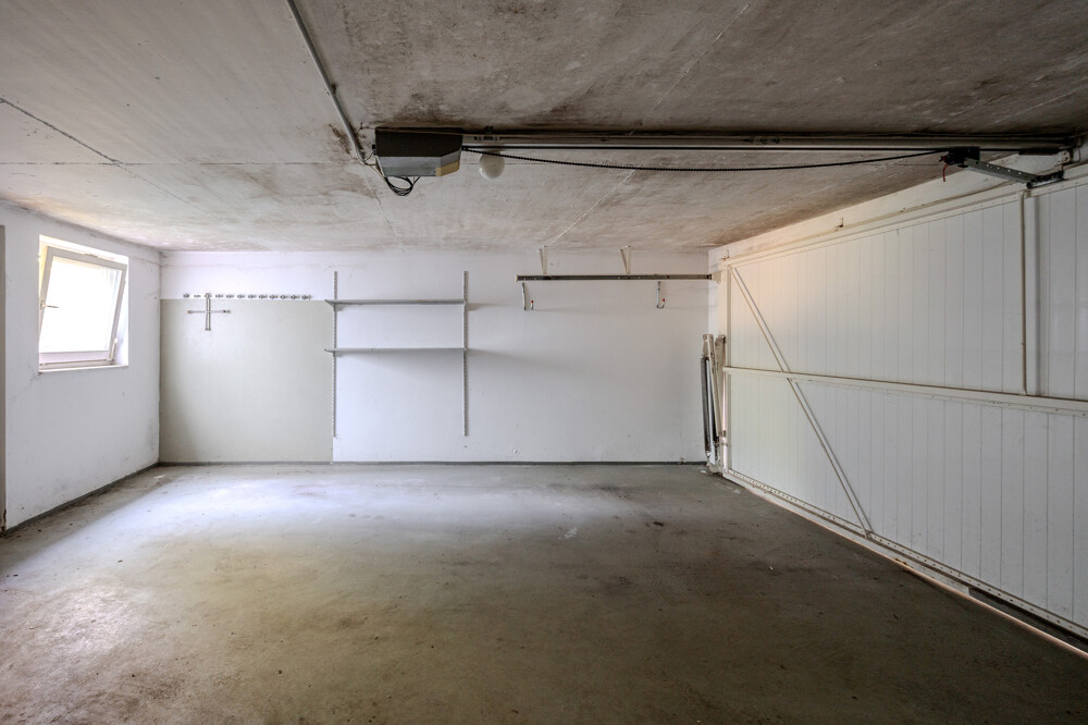 Garage Garage