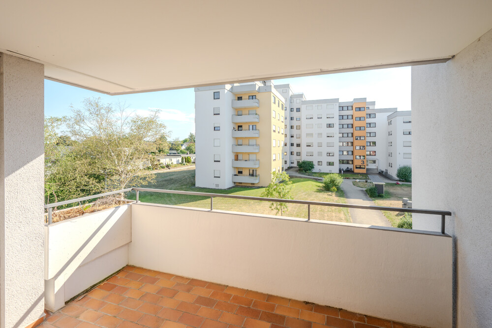Balkon (1) Balkon (1)