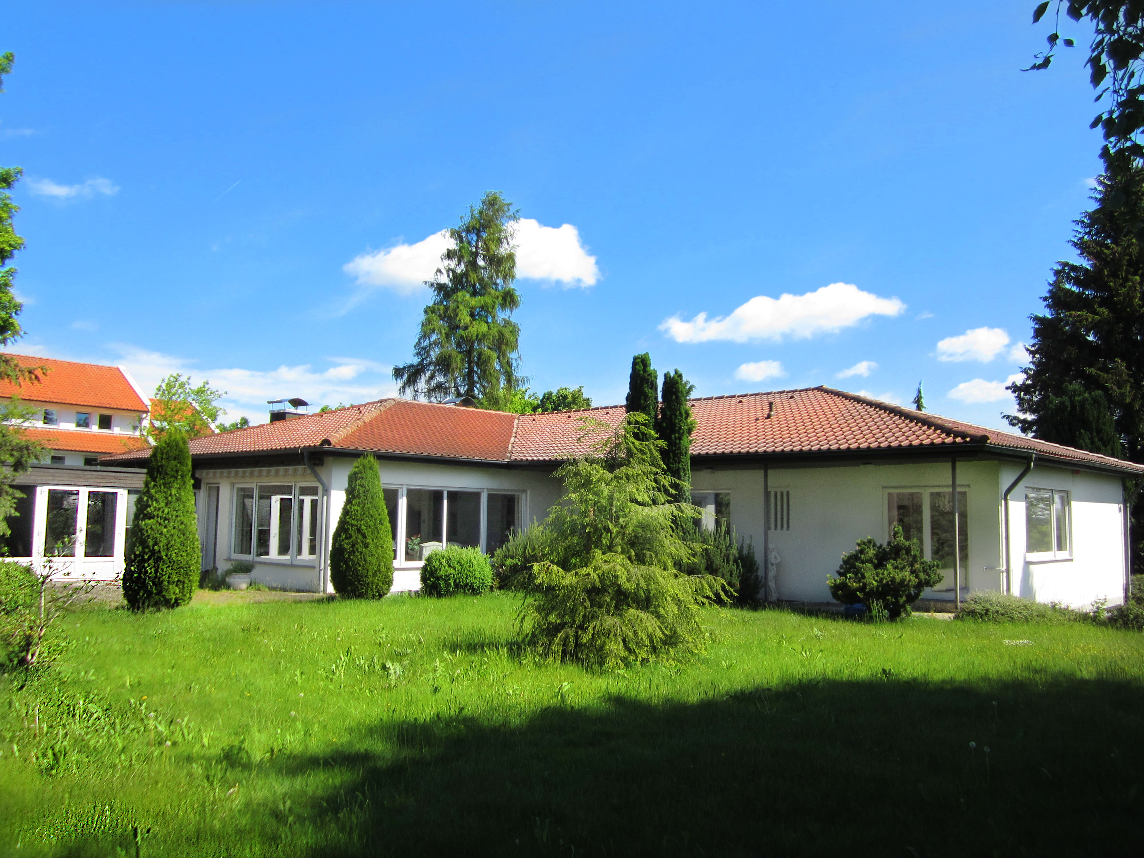 Walmdach-Villa, Straubenhalde in Bad Saulgau
